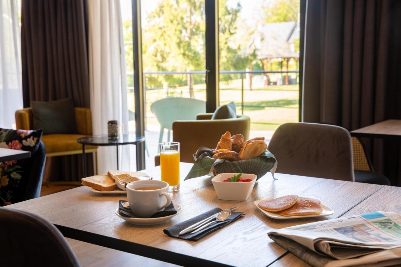 Hotel De La Pommeraie Λε Μανς Εξωτερικό φωτογραφία